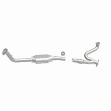 Load image into Gallery viewer, MagnaFlow Direct Fit Catalytic Converter 98-02 3.5L Isuzu Trooper DS - 23635