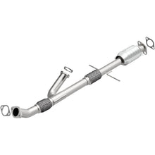 Load image into Gallery viewer, MagnaFlow Direct Fit Catalytic Converter 00-01 Hyundai Sonata 2.5L - 441051
