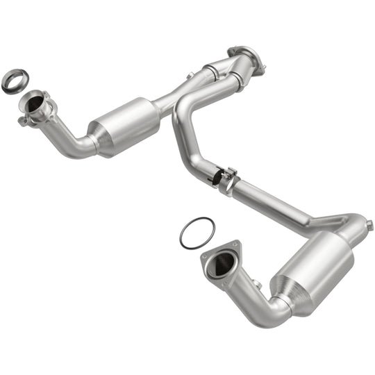 MagnaFlow California Direct Fit Converter 03 Cadillac Tahoe 4.8L - 4451419