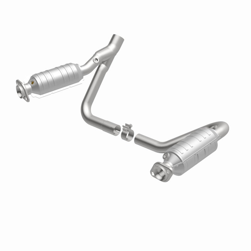 MagnaFlow Direct Fit Catalytic Converter 05-07 Dodge Durango 3.7L/4.7L - 49832