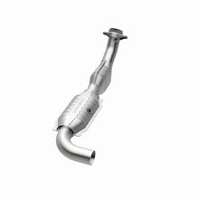 Load image into Gallery viewer, MagnaFlow Direct Fit Catalytic Converter 00-01 Ford F-150 4.6L 2wd - 93152