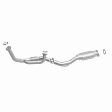 Load image into Gallery viewer, MagnaFlow Direct Fit Catalytic Converter 98-03 Avalon/Camry 3.0L - 51091