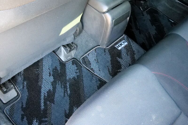 HKS FLOOR MATS VA FULL SET OCT LHD - 53001-AF008