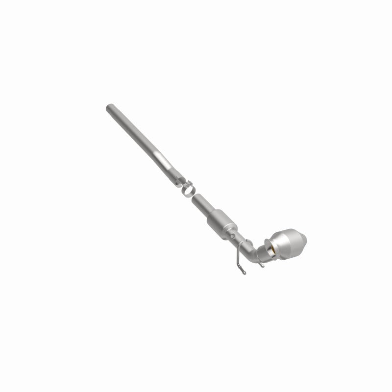 MagnaFlow Direct Fit Catalytic Converter 13-15 VW Beetle 2.0L / 14-15 VW Jetta/Passat 1.8L - 52392