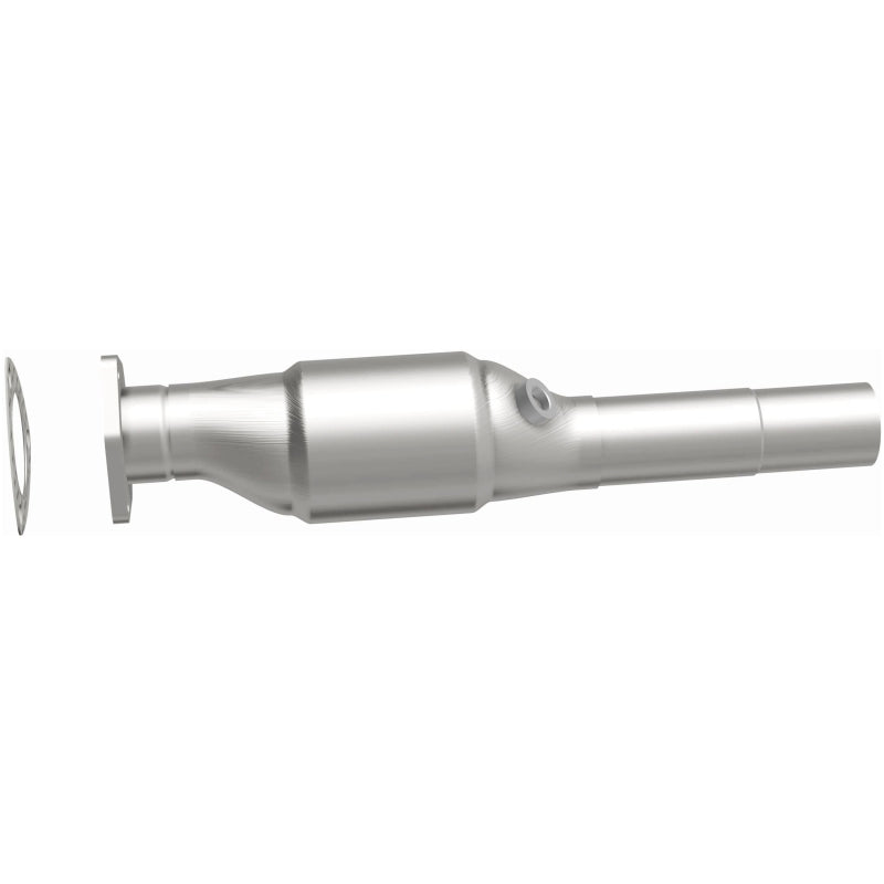 MagnaFlow Direct Fit Catalytic Converter VW Cabrio/Jetta 2.0L 96-98 - 22931