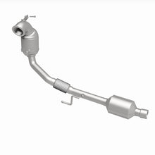 Load image into Gallery viewer, MagnaFlow 22-23 Volkswagen Jetta Direct Fit OEM Grade EPA Compliant Catalytic Converter - 280759
