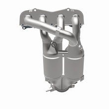 Load image into Gallery viewer, MagnaFlow Direct Fit Catalytic Converter 01-06 Toyota Highlander 2.4L - 23085