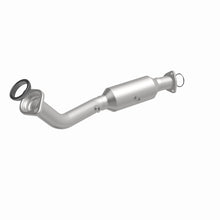 Load image into Gallery viewer, MagnaFlow Direct Fit Catalytic Converter 02-06 Honda CR-V 2.4L OEM - 49123