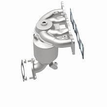 Load image into Gallery viewer, MagnaFlow Direct Fit Catalytic Converter 2017 Santa Fe L4 2.4 OEM Manifold - 22-086