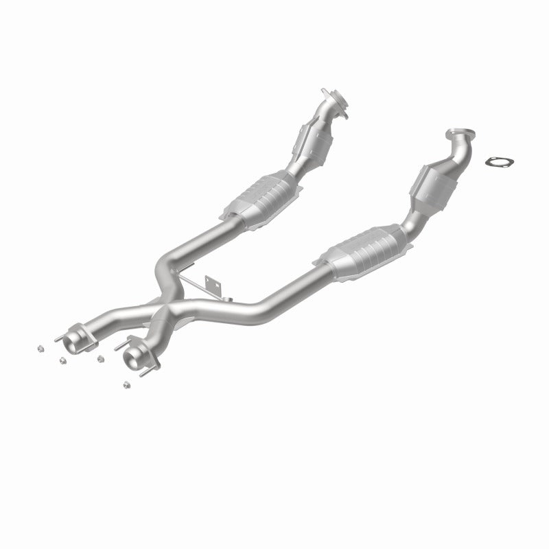 MagnaFlow Direct Fit Catalytic Converter 96-98 Ford Mustang 4.6L - 23163