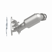 Load image into Gallery viewer, MagnaFlow 11-15 Toyota Sienna 3.5L Direct Fit Converter - 5582545