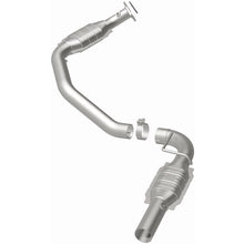 Load image into Gallery viewer, MagnaFlow Direct Fit Catalytic Converter 07-08 Express 2500 4.8L Driver Side - 51525