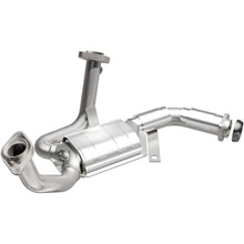 Load image into Gallery viewer, MagnaFlow Direct Fit Catalytic Converter Ford-Taurus-Mercury-Sable - 23357