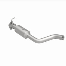 Load image into Gallery viewer, MagnaFlow 22-24 Ford F-650 V8 7.3L Underbody Direct Fit Catalytic Converter - 280444