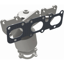 Load image into Gallery viewer, MagnaFlow Direct Fit Catalytic Converter 06-08 Hyun/Kia 3.8L R - 50318
