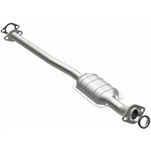 Load image into Gallery viewer, MagnaFlow Direct Fit Catalytic Converter Chevrolet-Geo 2001 - 22614