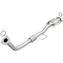 Load image into Gallery viewer, MagnaFlow Direct Fit Catalytic Converter 1996 Toyota Camry 2.2L - 441769