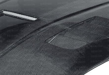 Load image into Gallery viewer, Seibon 07-08 Nissan 350z VT-style Carbon Fiber Hood - HD0708NS350-VT