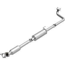 Load image into Gallery viewer, MagnaFlow Direct Fit Catalytic Converter 18-19 Hyundai Kona L4 OEM Underbody - 280042