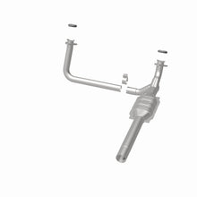 Load image into Gallery viewer, MagnaFlow Direct Fit Catalytic Converter Chevrolet/GMC 1500 1/2 Ton - 93109
