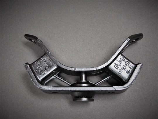 Cusco 83-87 Toyota Corolla GT-S (Trueno) (AE86) OEM Shape Transmission Mount - 116 912 A