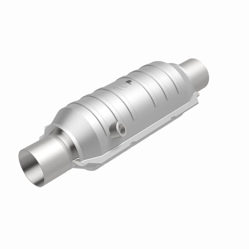 MagnaFlow Universal Catalytic Converter 2.50 OEM Angled O2 - 52326