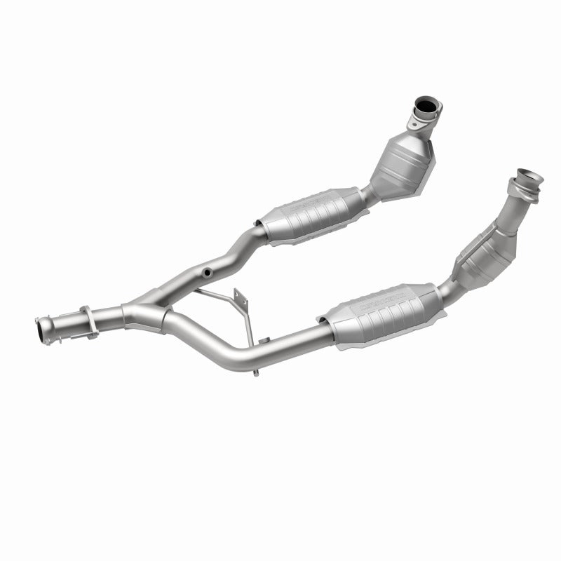 MagnaFlow Direct Fit Catalytic Converter 96-98 Ford Mustang 3.8L - 444064