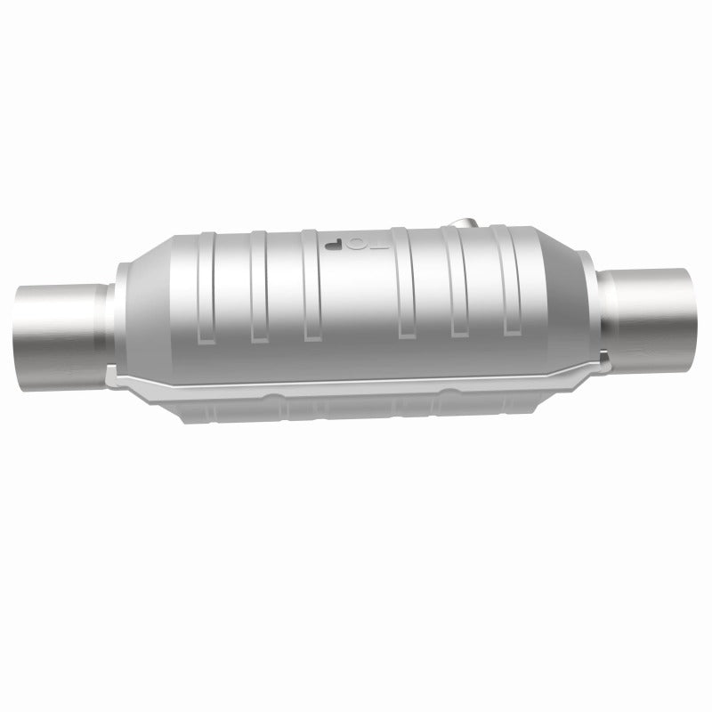 MagnaFlow Universal Catalytic Converter 2.50 OEM Angled O2 - 52326