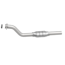 Load image into Gallery viewer, MagnaFlow Direct Fit Catalytic Converter 95 GM Full Sise 3.8L - 23128