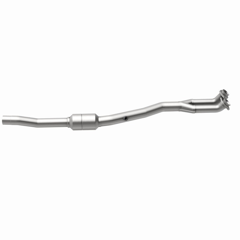 MagnaFlow Direct Fit Catalytic Converter 96-97 BMW 840 4.4L Driver Side - 24130