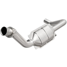 Load image into Gallery viewer, MagnaFlow Direct Fit Catalytic Converter 07-09 Chrysler/Dodge Aspen/Durango 5.7L Driver Side - 49651