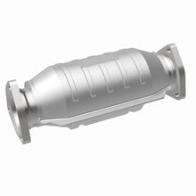 Load image into Gallery viewer, MagnaFlow Direct Fit Catalytic Converter Audi 81 91 - 22927