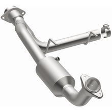 Load image into Gallery viewer, MagnaFlow 2005 Lincoln Navigator 5.4L Direct Fit Converter - 4451165