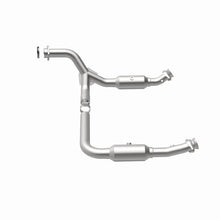 Load image into Gallery viewer, MagnaFlow 06-10 Ford Explorer 4.6L Direct Fit Converter - 5551672