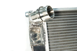 CSF 2006 BMW 325 / 07-09 BMW 328 / 06-10 BMW 330 / 09-10 BMW Z4 Radiator - 7001