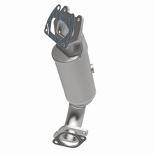 Load image into Gallery viewer, MagnaFlow OEM Grade 11-14 Dodge Grand Caravan Direct Fit Federal Rear Catalytic Converter - 52227