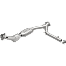 Load image into Gallery viewer, MagnaFlow Conv DF 03-04 Lincoln Navigator 5.4L P/S - 23660