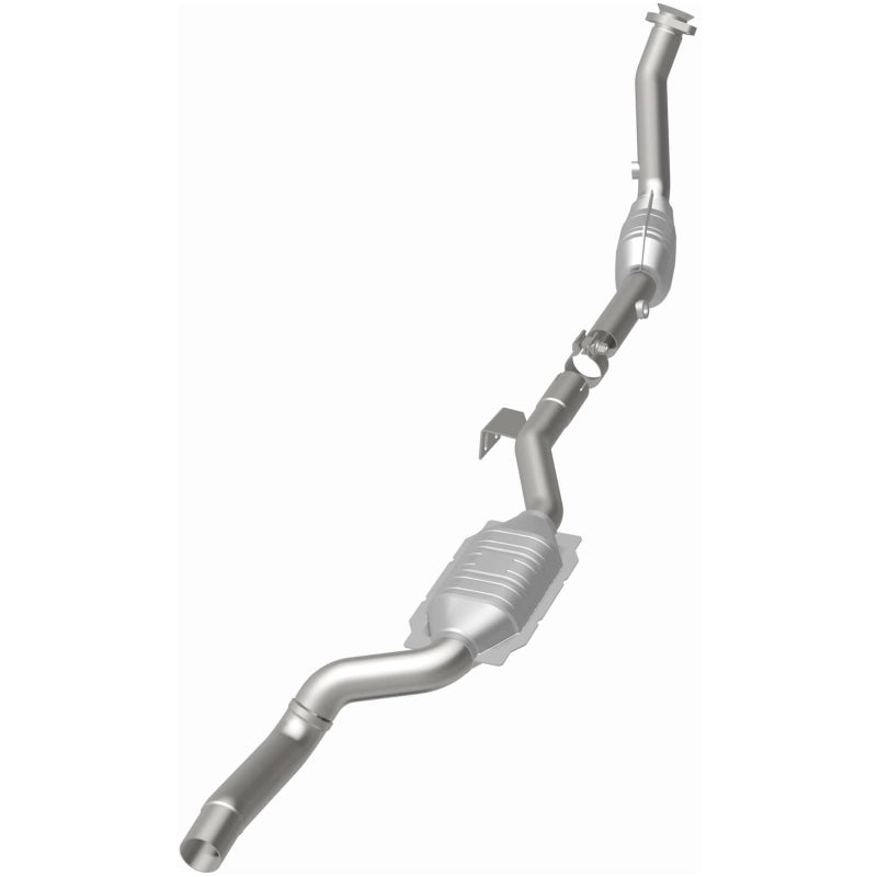MagnaFlow Direct Fit Catalytic Converter 2003 ML350 3.7L Underbody - 52115