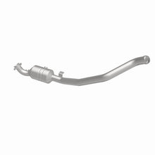 Load image into Gallery viewer, MagnaFlow Direct Fit Catalytic Converter 2006-2011 R350 3.5 L Underbody - 52178