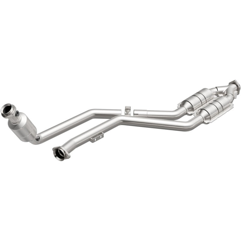 MagnaFlow Direct Fit Catalytic Converter 99-00 Mercedes CLK320 3.2L - 24044