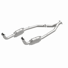 Load image into Gallery viewer, MagnaFlow Conv DF 99-04 LR Discovery V8 49S - 93689