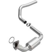 Load image into Gallery viewer, MagnaFlow Catalytic Converter Direct Fit Hummer H2 - 4451218