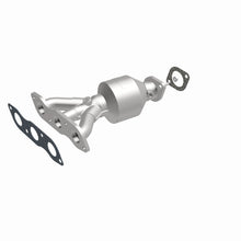Load image into Gallery viewer, MagnaFlow Direct Fit Catalytic Converter 07-09 Mitsu Outlander 3.0L - 51772