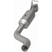 Load image into Gallery viewer, MagnaFlow 22-24 Ford F-650 V8 7.3L Underbody Direct Fit Catalytic Converter - 280444