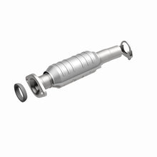 Load image into Gallery viewer, MagnaFlow Direct Fit Catalytic Converter 04 Toyota Sienna 3.3L - 49030