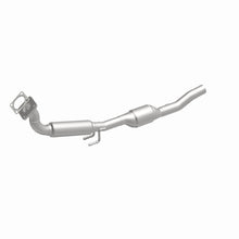 Load image into Gallery viewer, MagnaFlow 2001 Volkswagen Beetle 2.0L Direct Fit Converter - 4481613