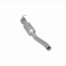 Load image into Gallery viewer, MagnaFlow 16-19 Ford F-53 V10 6.8L Underbody Direct-Fit Catalytic Converter - 280447