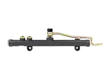 Load image into Gallery viewer, Skunk2 02-05 Honda Civic Si/02-06 Acura RSX Composite High Volume Fuel Rails - 350-05-5010