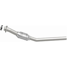 Load image into Gallery viewer, MagnaFlow Direct Fit Catalytic Converter Caravan-Voyager 92-93 3.3L - 93275