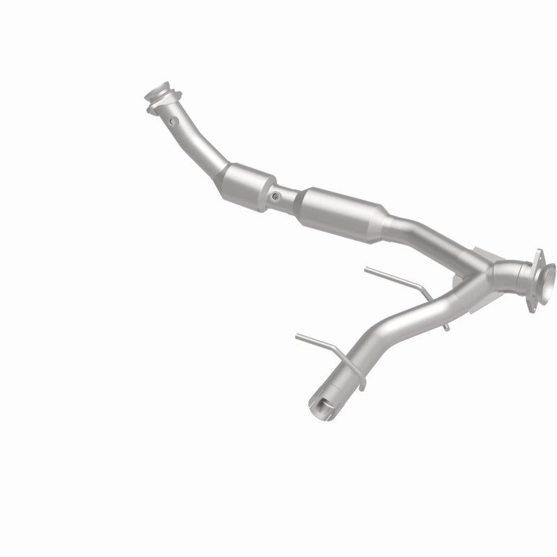 MagnaFlow 03-04 Ford Expedition 5.4L Direct Fit Converter - 4583078